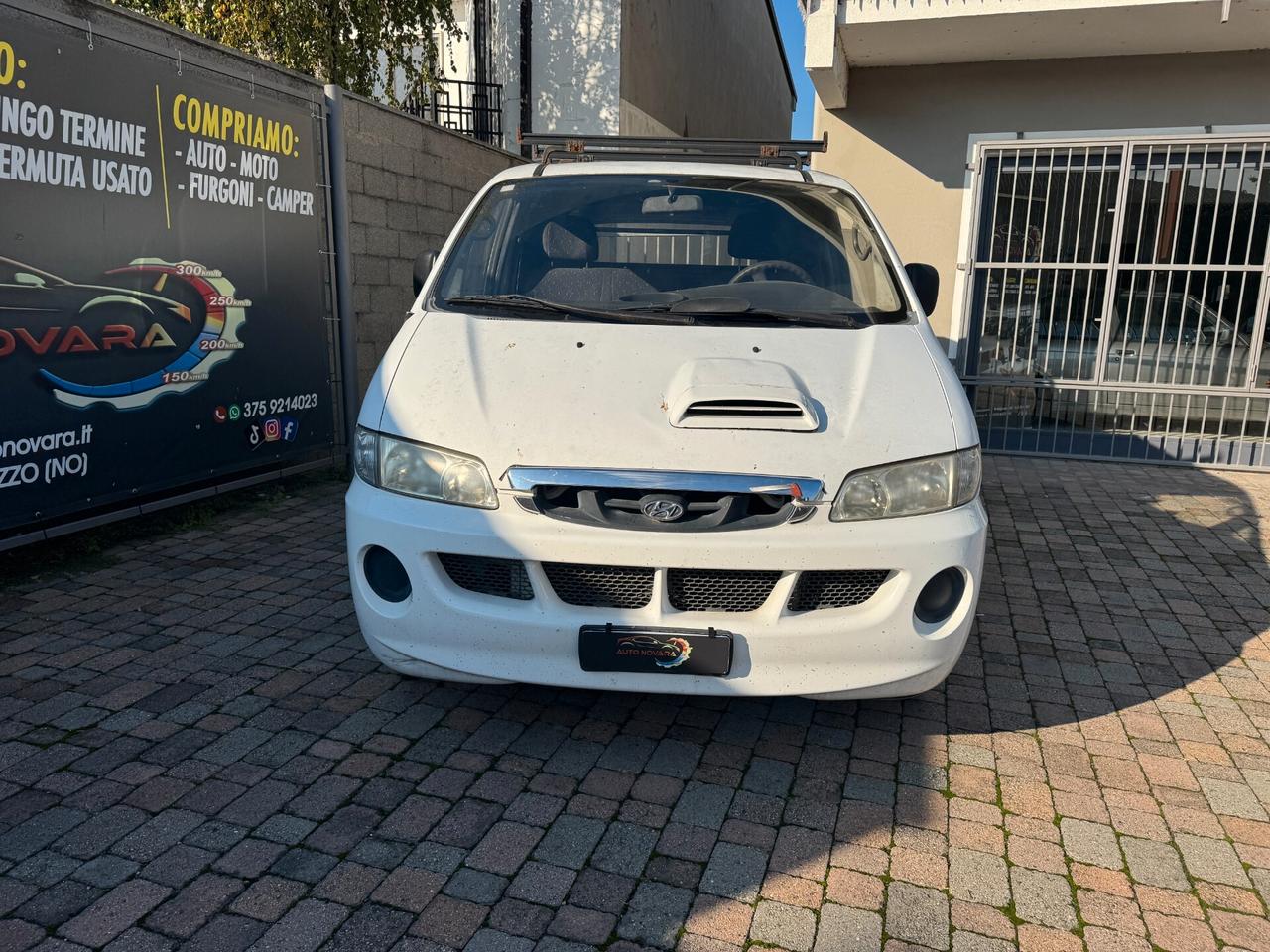 Hyundai H1 AUTOCARRO 3 POSTI