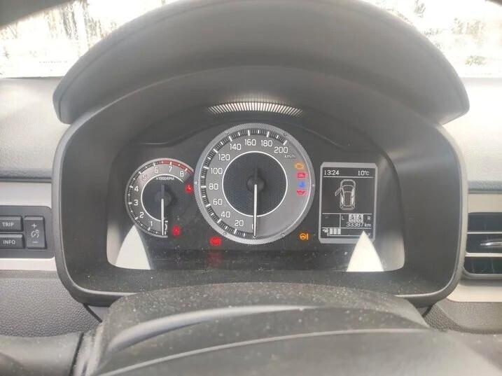Suzuki Ignis 1.2 Hybrid Top