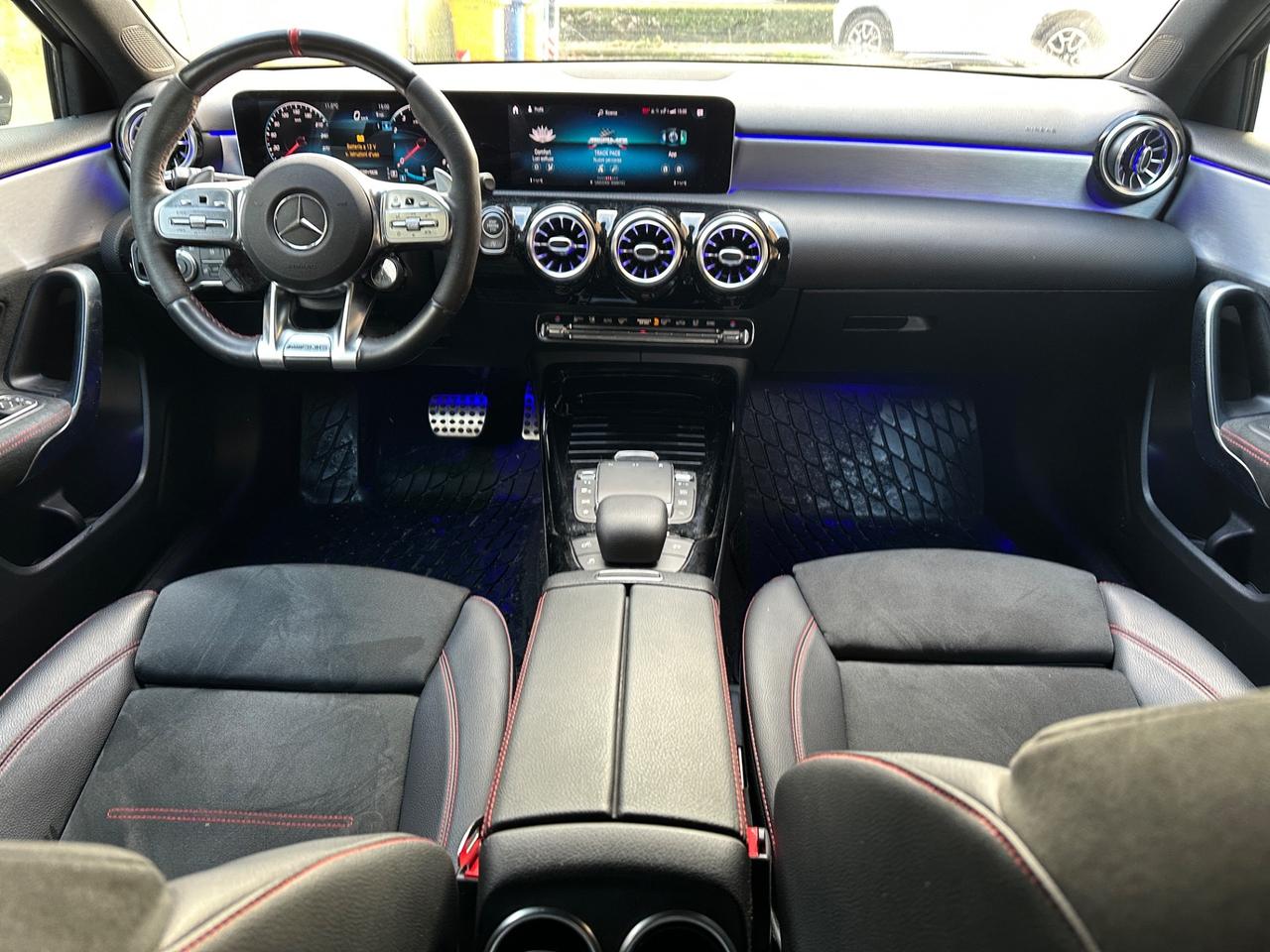 Mercedes-benz A 45 AMG