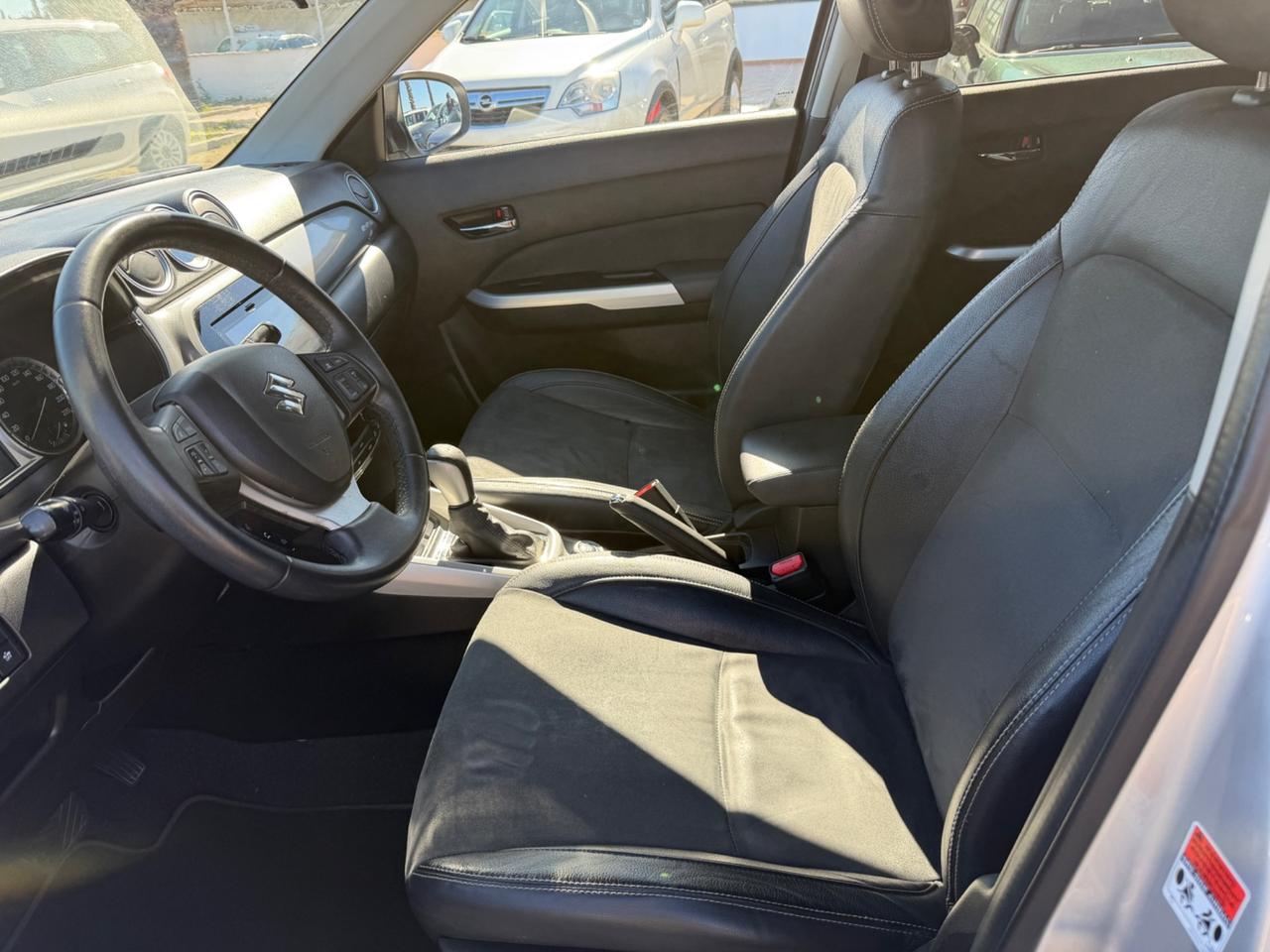 Suzuki Vitara 1.6 DDiS 4WD AllGrip DCT V-Top