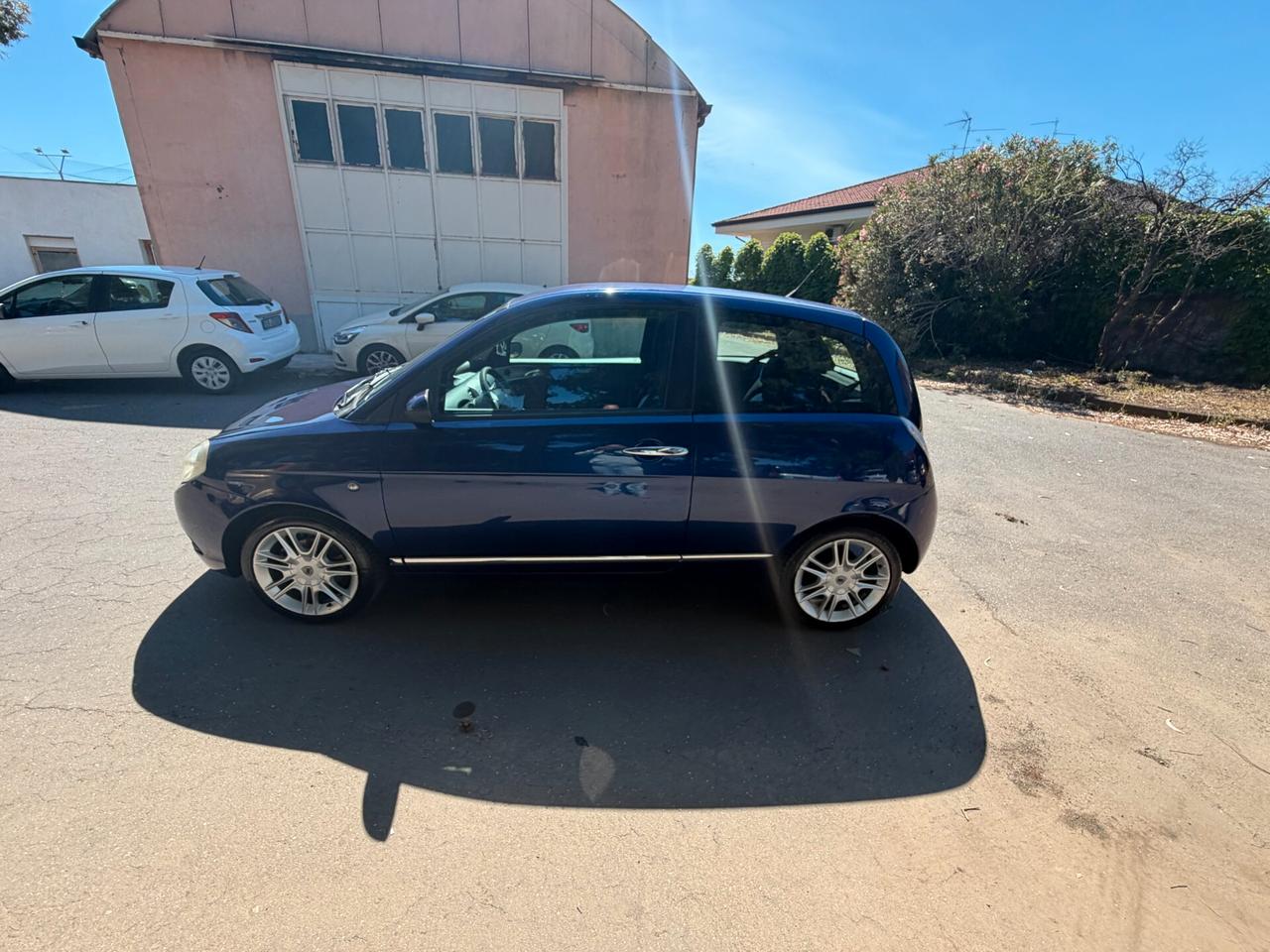 Lancia Ypsilon 1.2 Oro Bianco