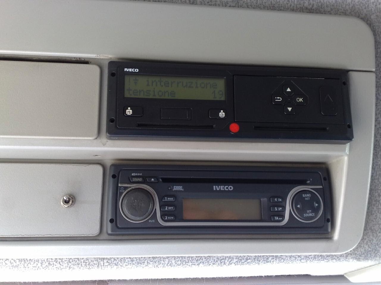 Iveco 120E25 CENTINA ALZA-ABBASSA - 2010