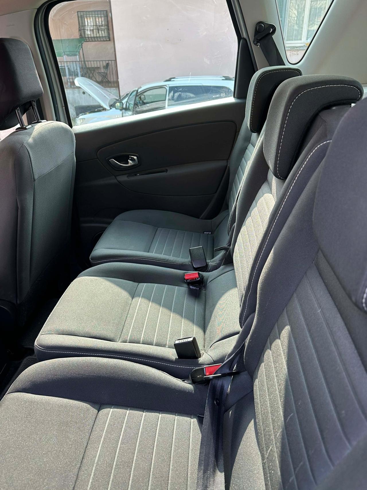 Renault SCÈNIC 1.5 dCi 110CV S&S BOSE