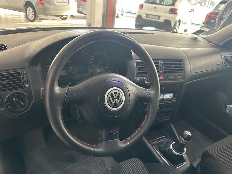 VOLKSWAGEN Golf 4ª serie Golf 1.8 20V T/180 CV...