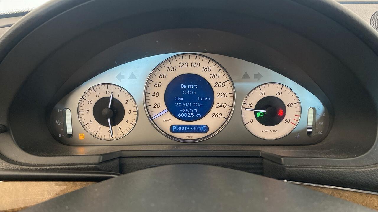 Mercedes-benz E 220 CDI cat Avantgarde