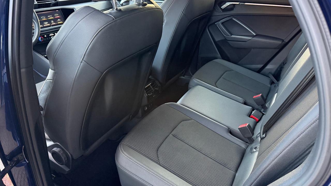 Audi Q3 SPORTBACK 35 TDI S tronic line QUATTRO