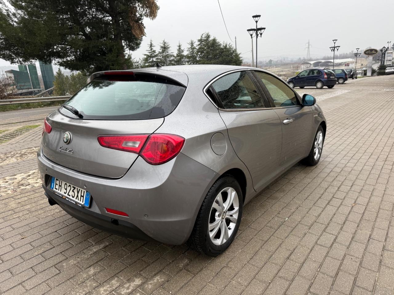 Alfa Romeo Giulietta 1.6 JTDm-2 105 CV Exclusive