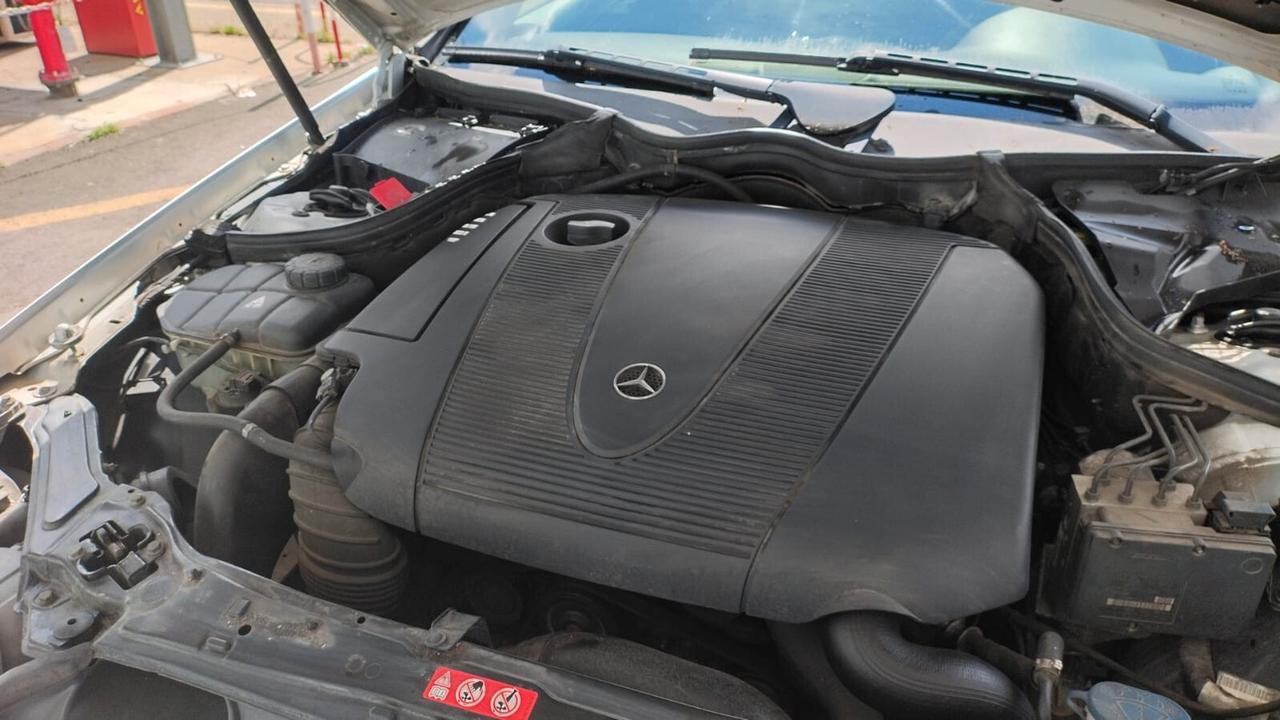 Mercedes-benz CLK 220