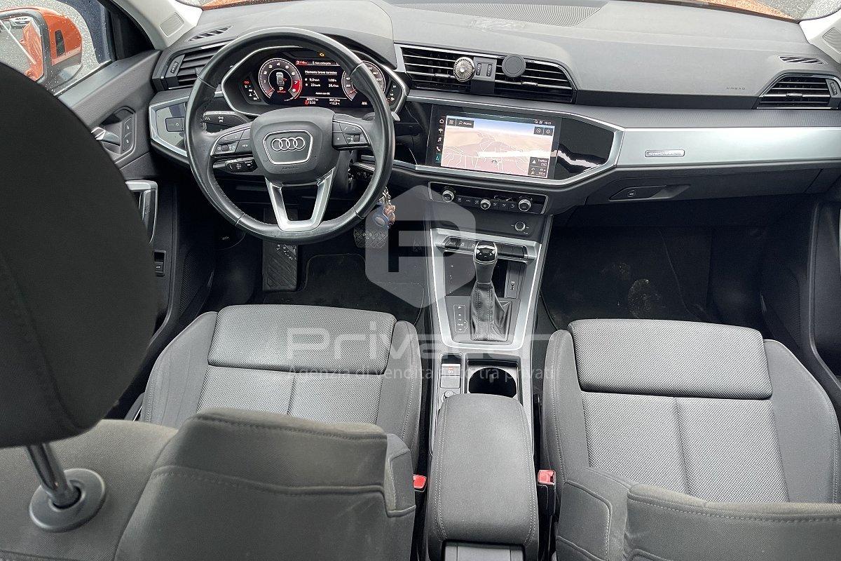 AUDI Q3 40 TFSI quattro S tronic S line edition