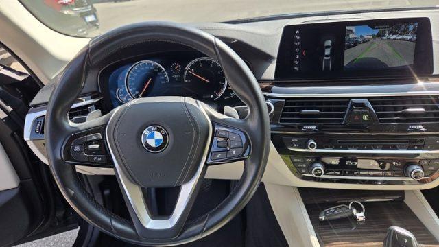 BMW 520 d xDrive Luxury PERMUTE UNICOPROPR. SERVICE BMW