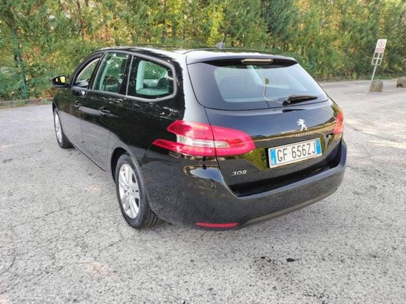 Peugeot 308 BlueHDi 130 EAT8 S&S SW Active Business