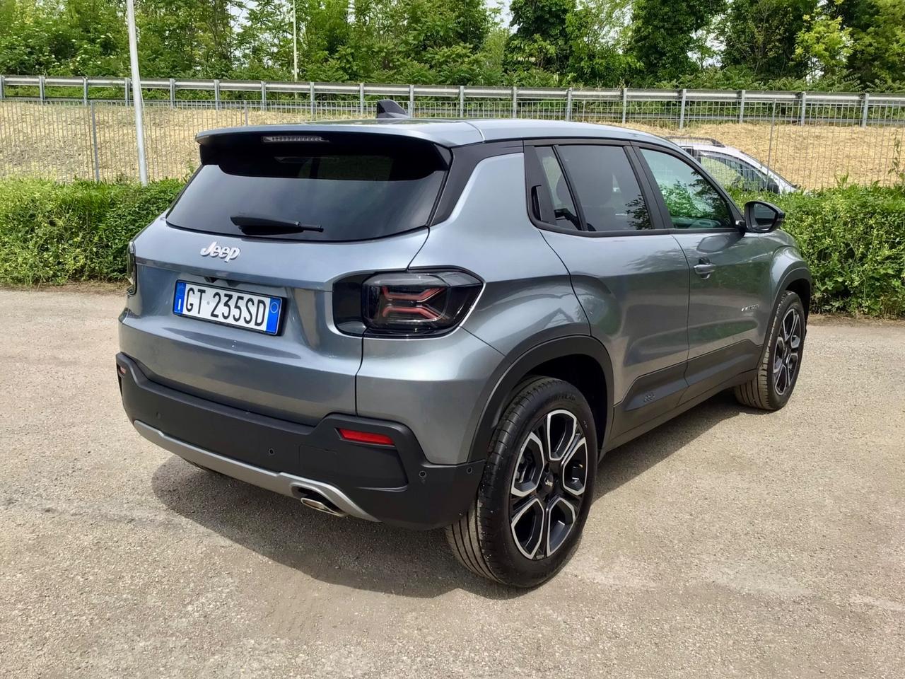 Jeep Avenger 1.2 Turbo 100 CV Summit