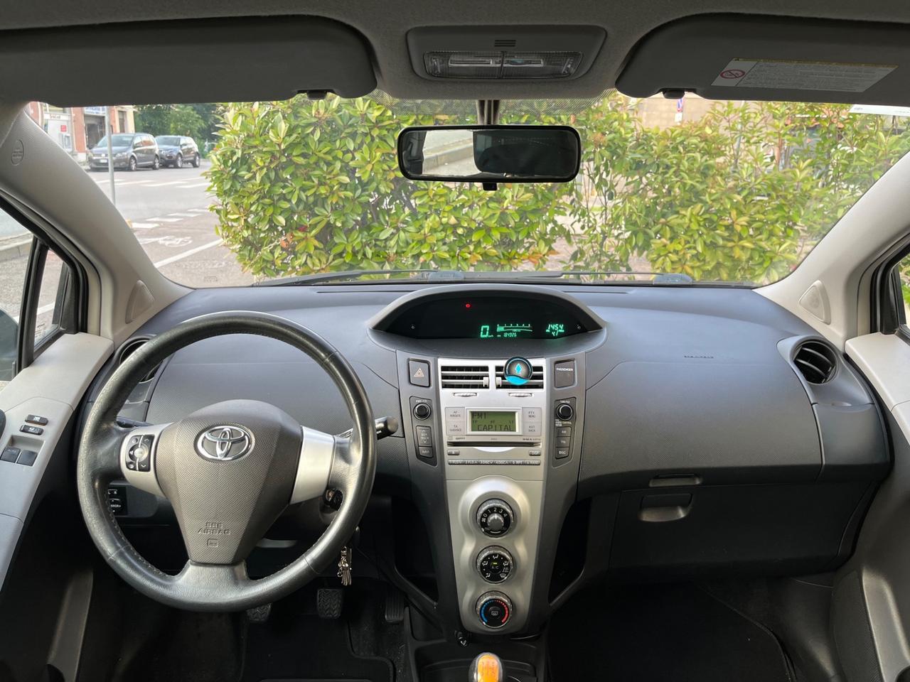 Toyota Yaris 1.4 D-4D 5 porte Sol