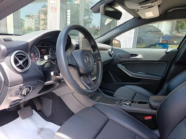 Mercedes-benz A 160 d AEXECUTIVE AUTOMATICA, NAVI, RETROCAMERA, 18, DISTRIBUZIONE APPENA ESEGUITA