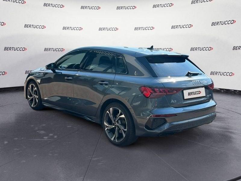 Audi A3 4ª serie SPB 35 TFSI S tronic S line edition