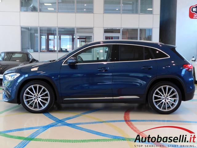 MERCEDES-BENZ GLA 200 D AUTOMATIC PREMIUM TECH-PACK AUTOMATICA 8G-DTC