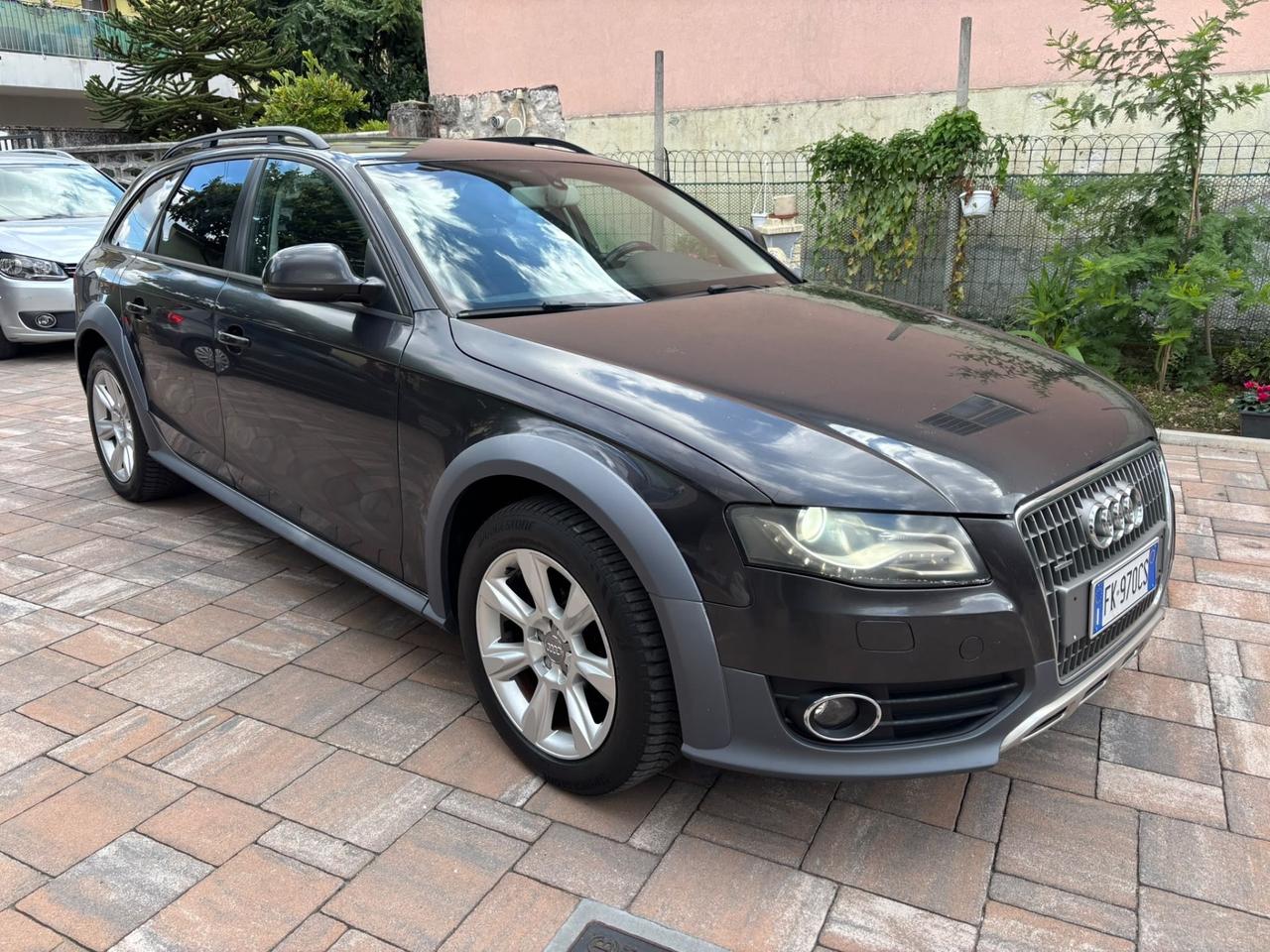 Audi A4 allroad 2.0 TDI .gasolio & GPL .4x4 2011