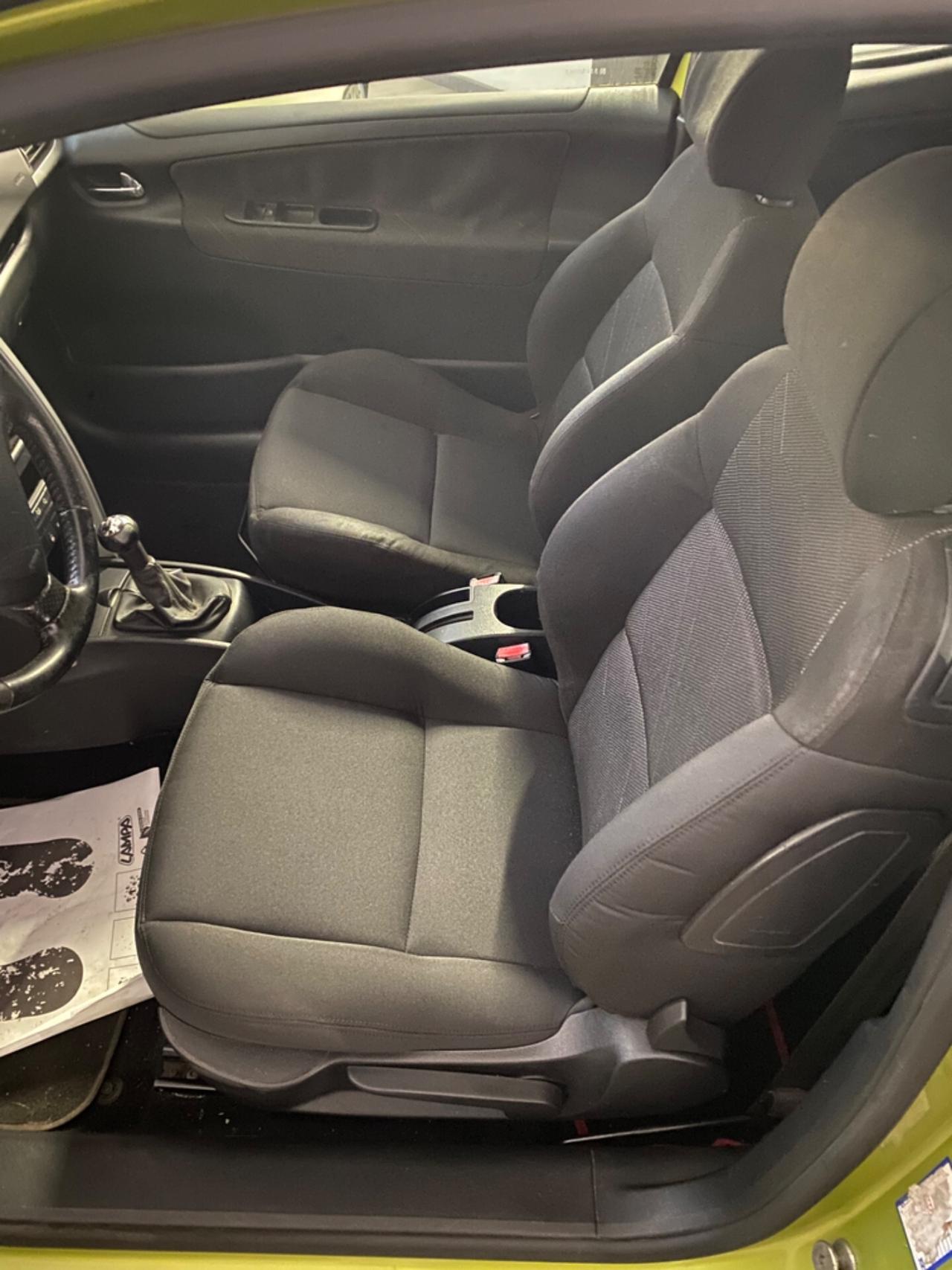 Peugeot 207 1.4 88CV 3p. XS