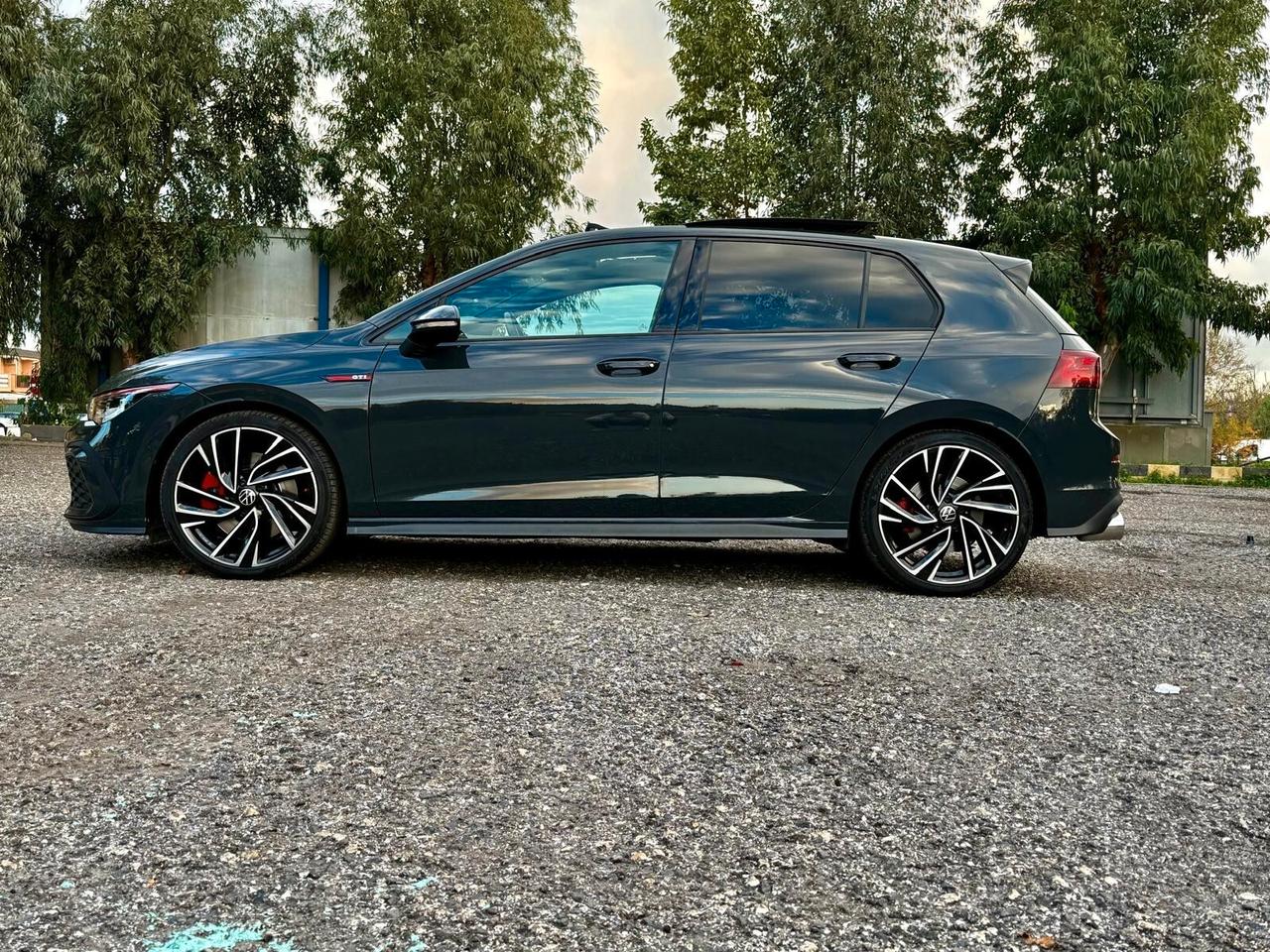 Volkswagen Golf GTI 2.0 TSI DSG