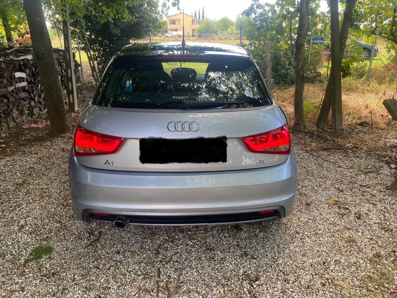 Audi A1 SPB 1.6 TDI S line edition plus