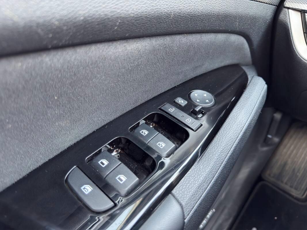 Kia Sportage 1.6 crdi mhev GT-line Plus awd dct Con TELECAMERA