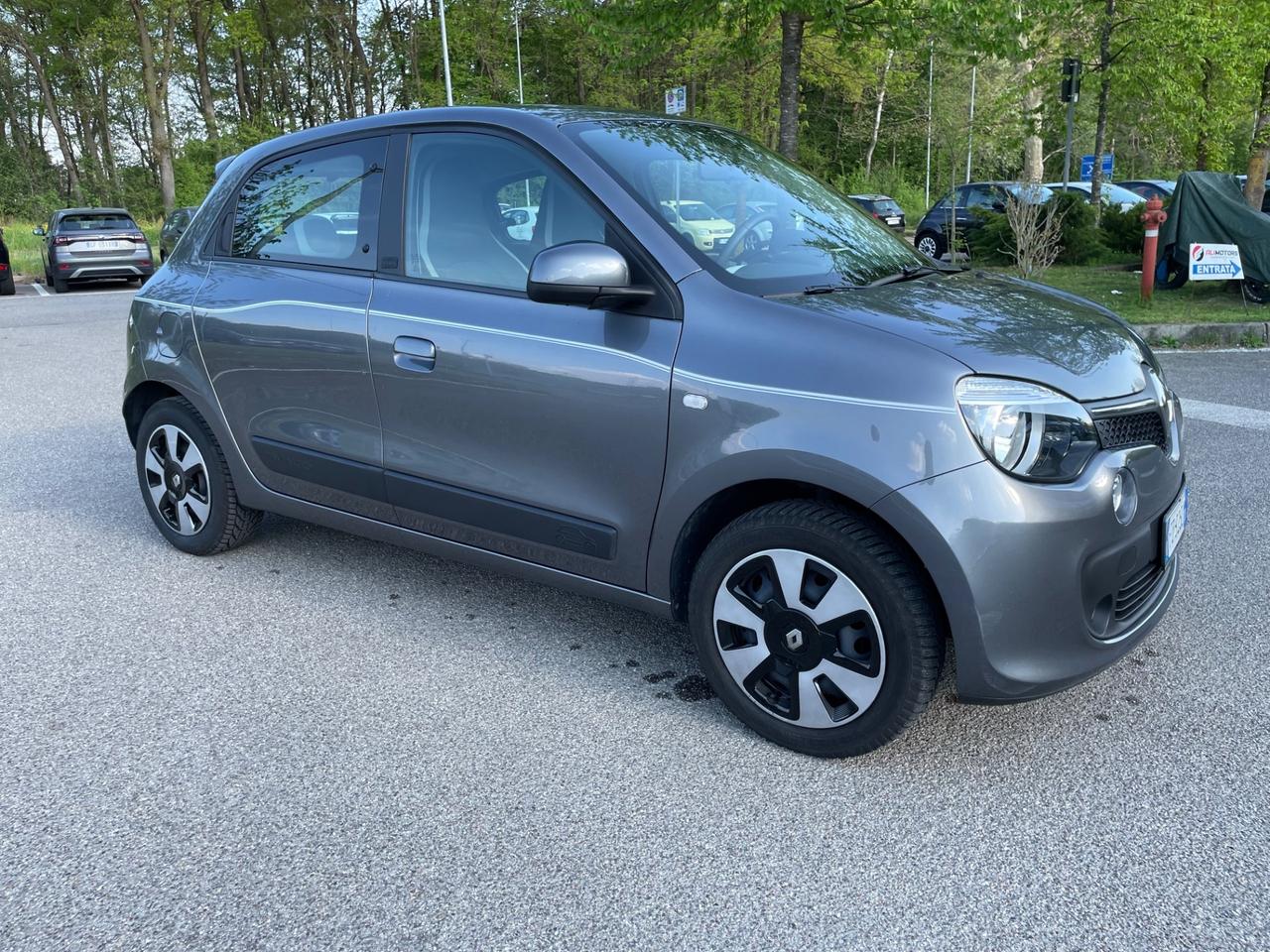 Renault Twingo SCe Lovely*neo patentati *
