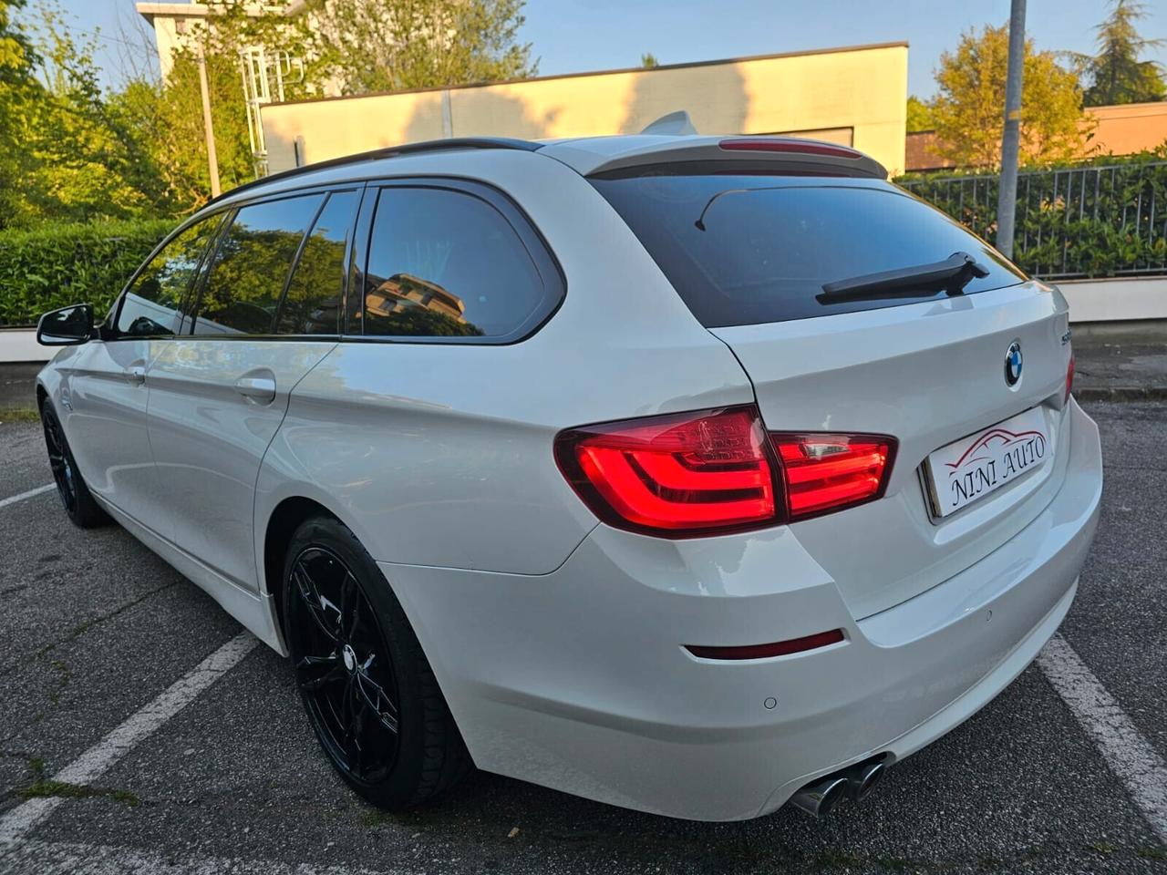 Bmw 520d 184cv Touring Futura*Pelle*Navi*Tetto*Pdc*19*