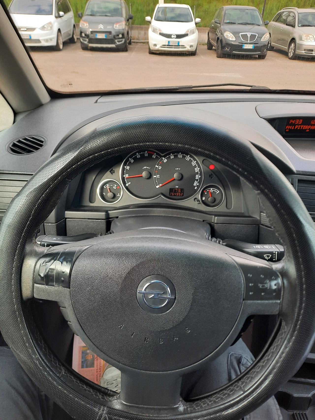 Opel Meriva 1.7 CDTI 101CV Cosmo