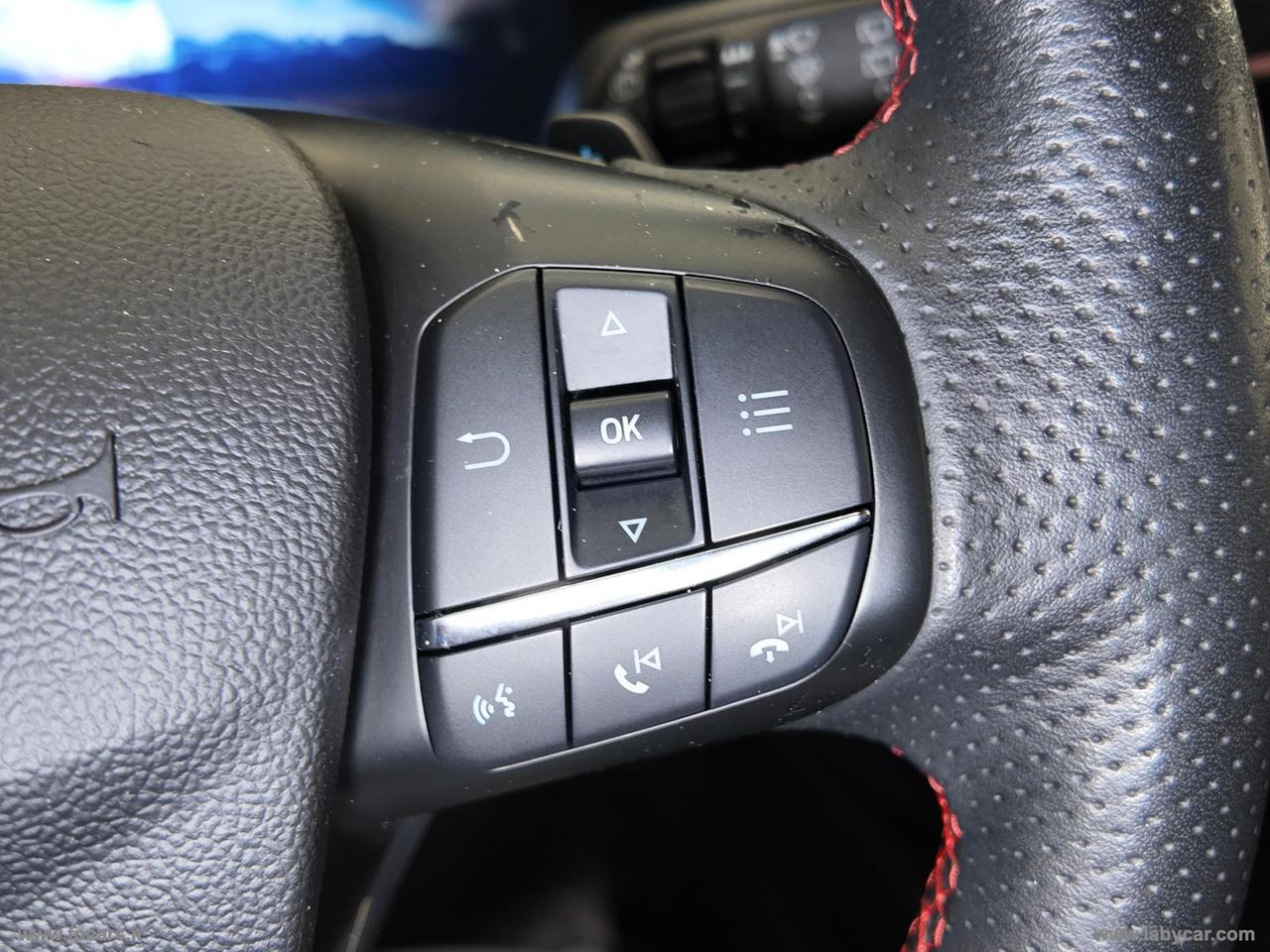 FORD Kuga 1.5 EcoBl. 120CV aut. 2WD ST-Line X