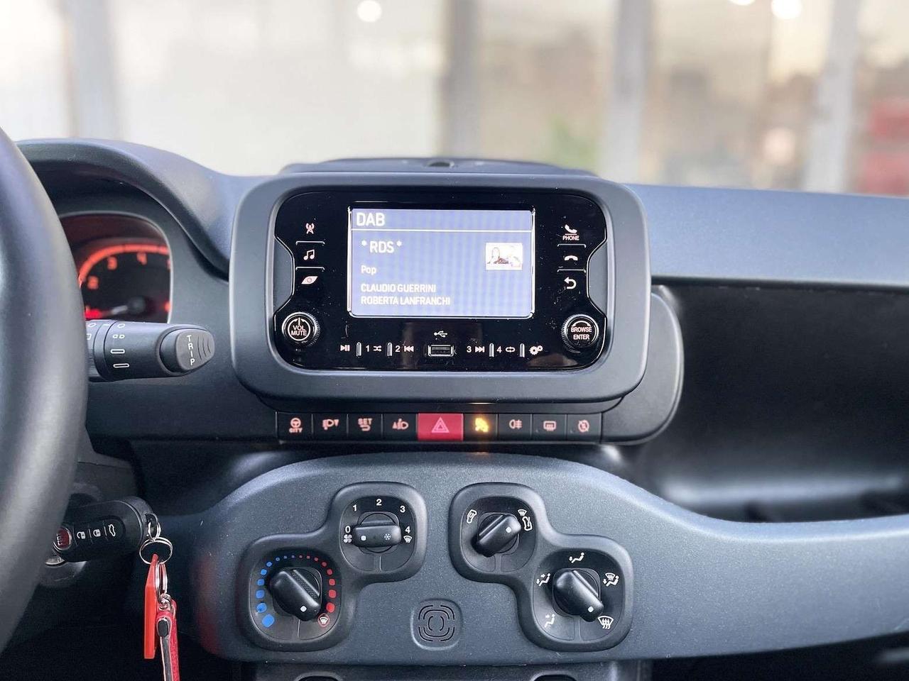 Fiat Panda 1.0 Hybrid 70CV E6 Neo - 2024