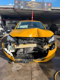 Peugeot 208 gt sinistrato - 2022