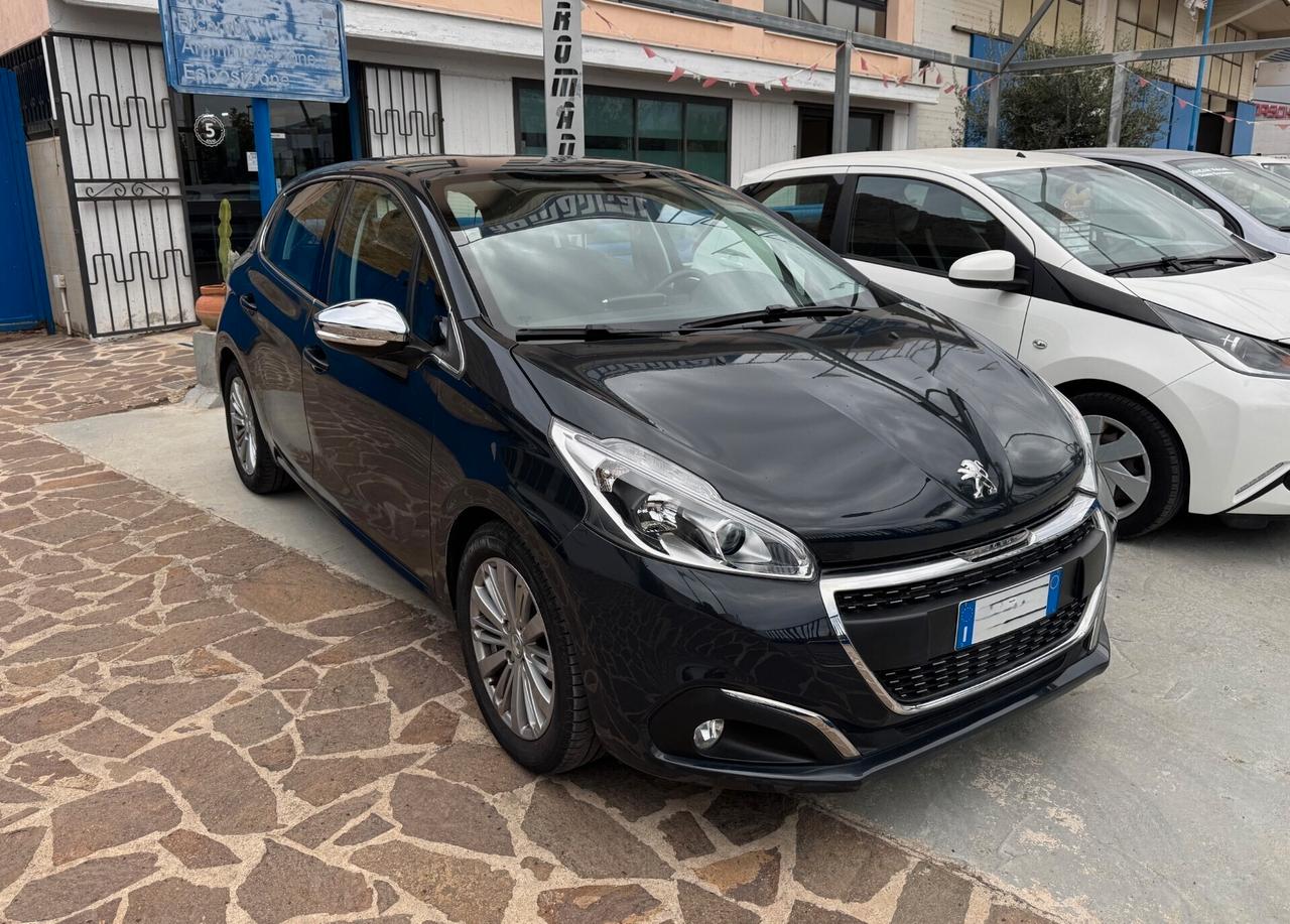 Peugeot 208 BlueHDi 75 5 porte Allure