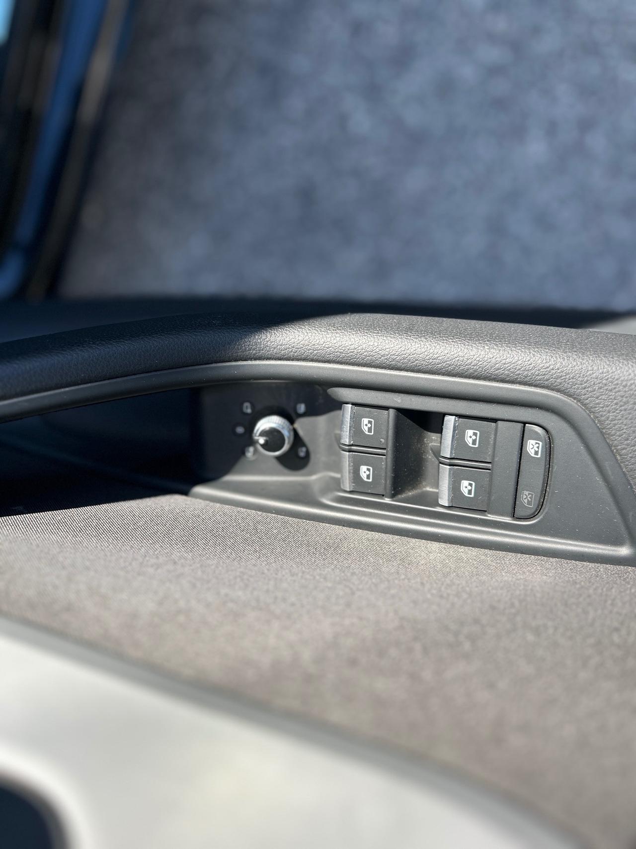 Audi A4 Avant 30 2.0 tdi mhev 136cv s-tronic