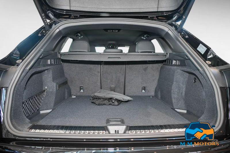 AUDI Q5 TDI quattro S tronic