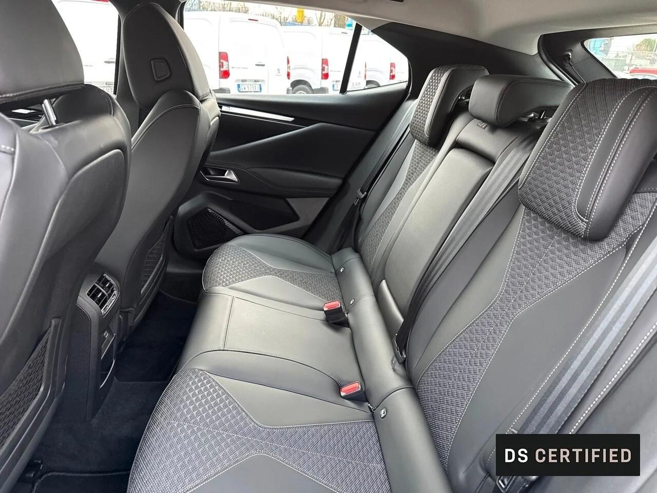 Ds DS4 4 E-Tense 225 Cross Trocadero