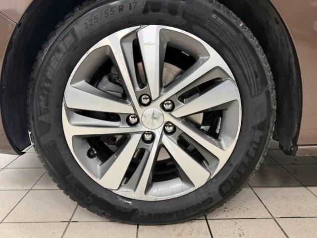 PEUGEOT Traveller BlueHDi 180 S&S EAT6 Allure //NAVI//BLUETOOTH