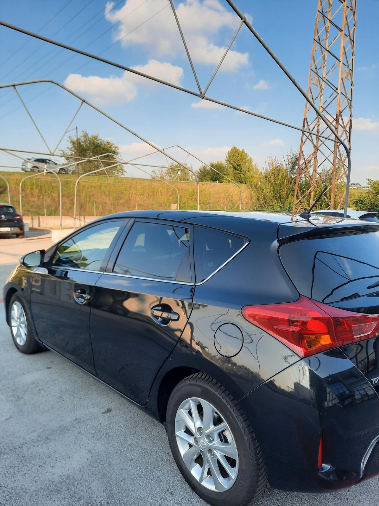 Toyota Auris 1.4 D-4D Active Ok Neopatentati