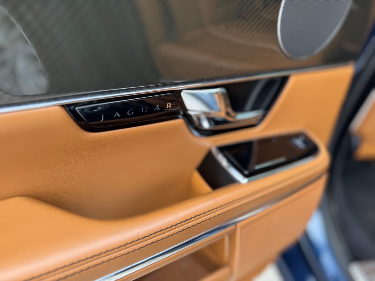 Jaguar XJ 3.0D V6 LWB Portfolio plus garanzia