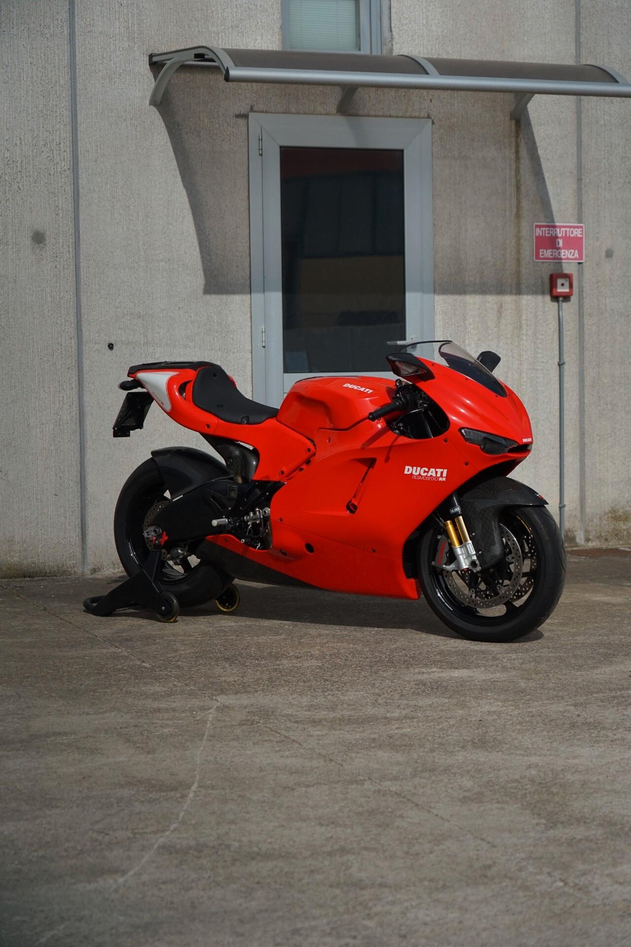 Ducati Desmosedici RR