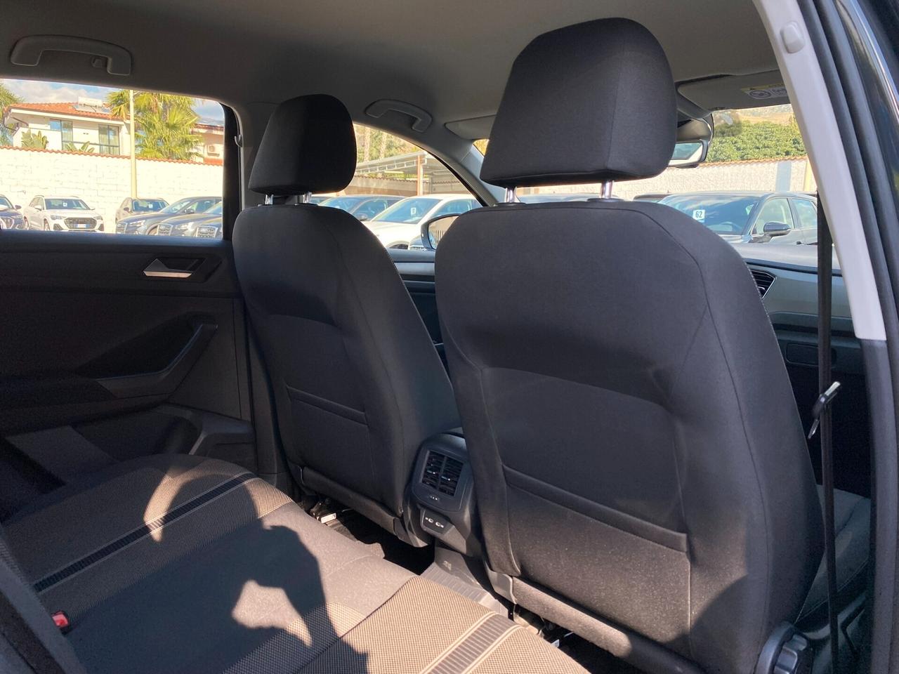 Volkswagen T-Roc Business 1.5 TSI 150CV DSG