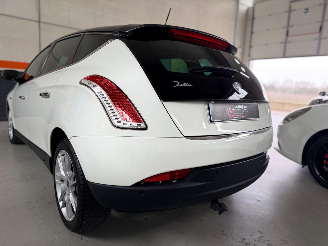 Lancia Delta 1.6 MJT DPF 105 CV Silver NEOPATENTATI GANCIO TRAINO