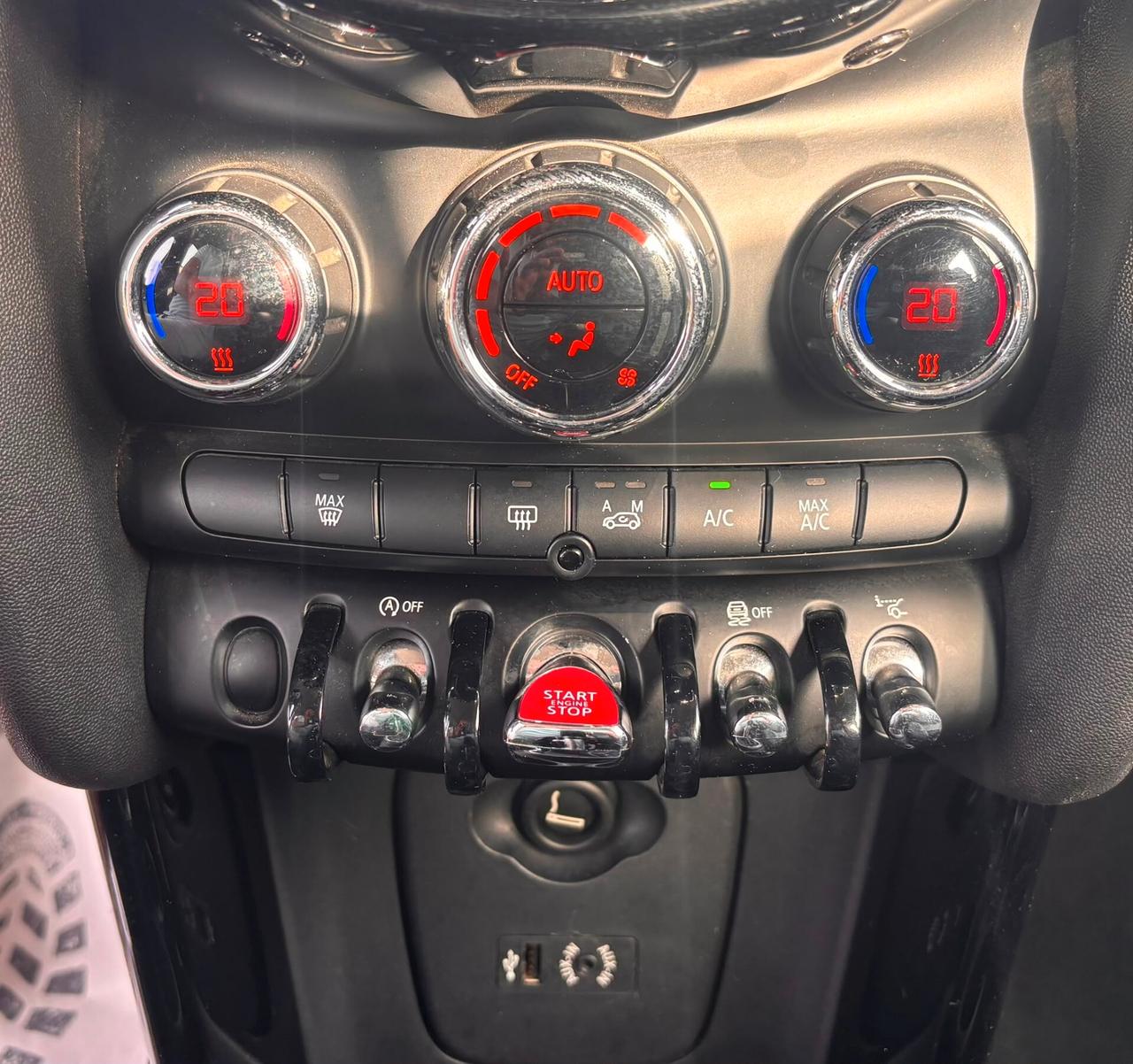 Mini 2.0 Cooper SD Business XL 5 porte