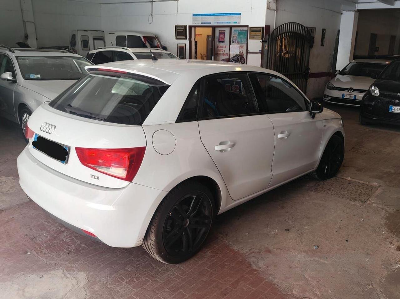 Audi A1 SPB 1.6 TDI 105 CV Attraction - MOTORE DA RIVEDERE