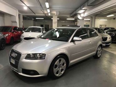 Audi A3 3p 2.0 tdi Ambition 170cv / S.LINE / POCHIKM