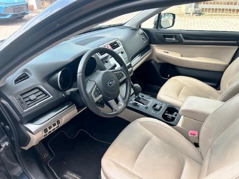 Subaru OUTBACK 2.0d-S Lineartronic Unlimited