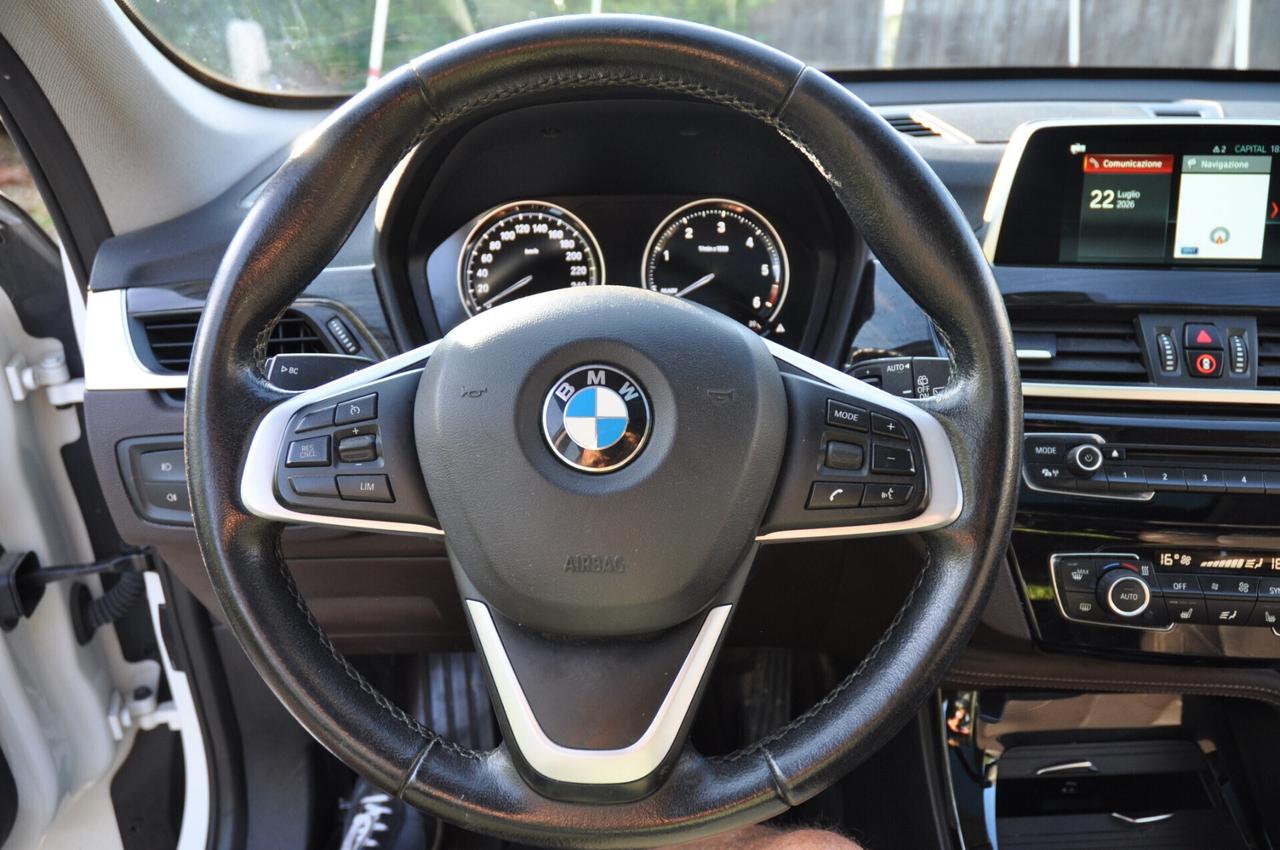 Bmw X1 180d xDrive Advantage (Gancio traino-tetto apribile)