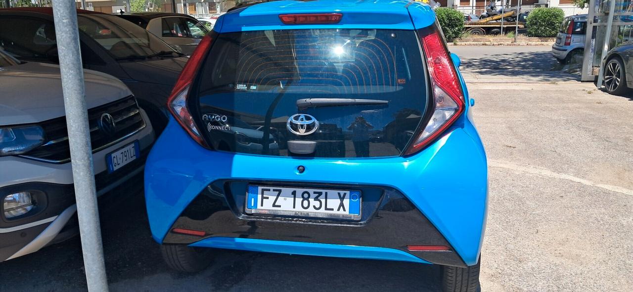 Toyota Aygo 1.0 VVT-i 69 CV 5 porte business del 2019
