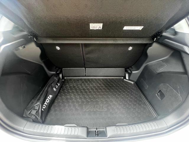 TOYOTA Yaris 1.5 Hybrid 5 porte Trend