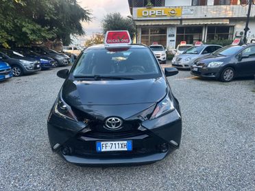 Toyota Aygo 1.0 VVT-i 69 CV 5 porte x-cite
