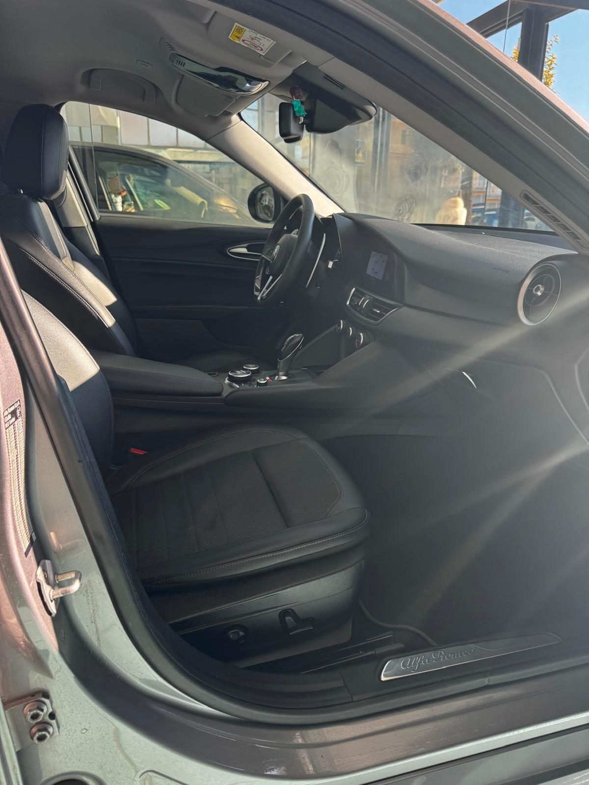 Alfa Romeo Giulia 2.2 Turbodiesel 180 CV AT8 Super